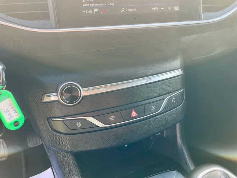 peugeot-308-2020-gasolina-1199cc