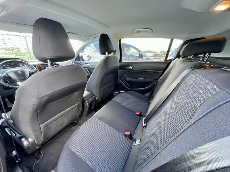 peugeot-308-2020-gasolina-1199cc