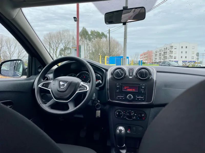 dacia-sandero-2019-gasolina-999cc