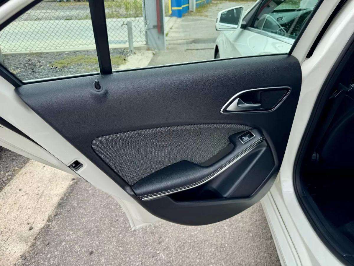 mercedes-benz-classe-a-2015-diesel-1461cc