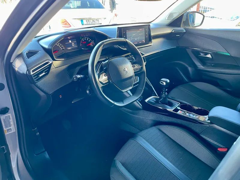 peugeot-2008-2021-gasolina-1199cc