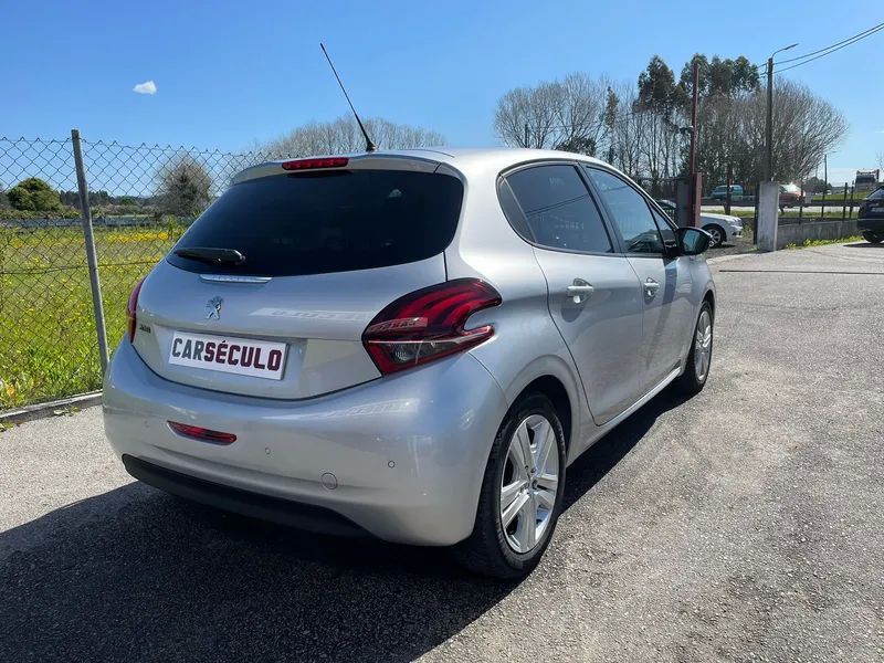 peugeot-208-2018-gasolina-1199cc
