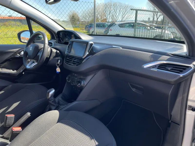 peugeot-208-2018-gasolina-1199cc