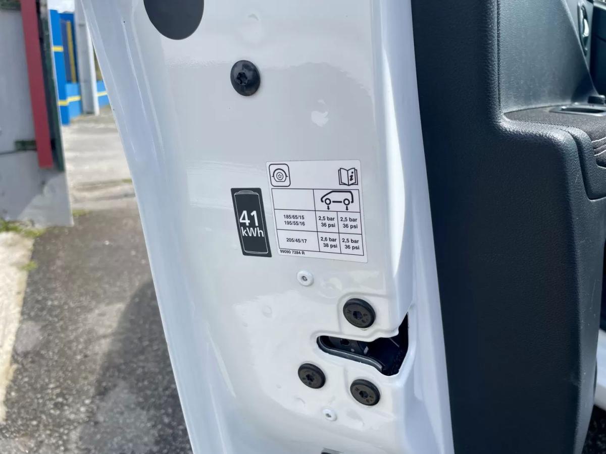 renault-zoe-2019-eletrico-200cc