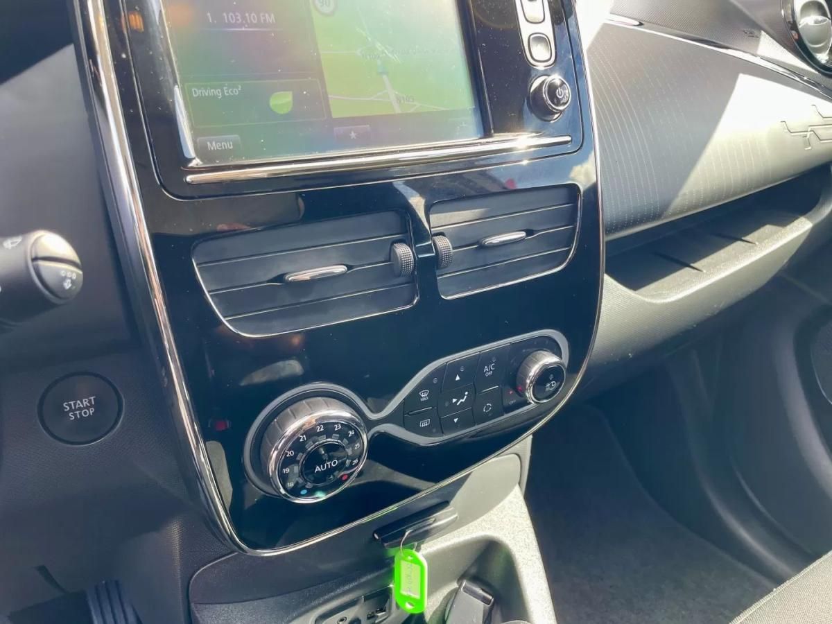 renault-zoe-2019-eletrico-200cc