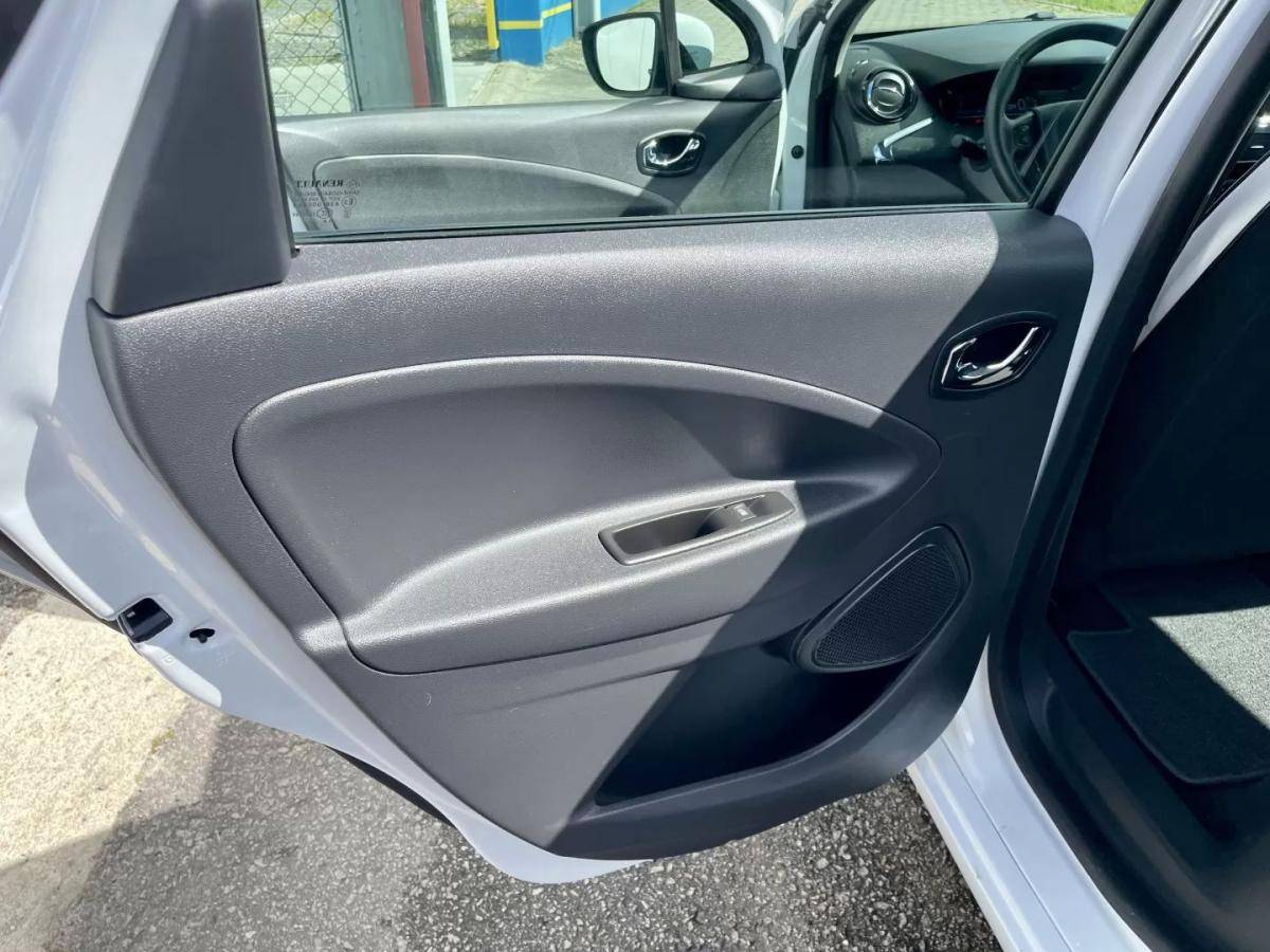 renault-zoe-2019-eletrico-200cc