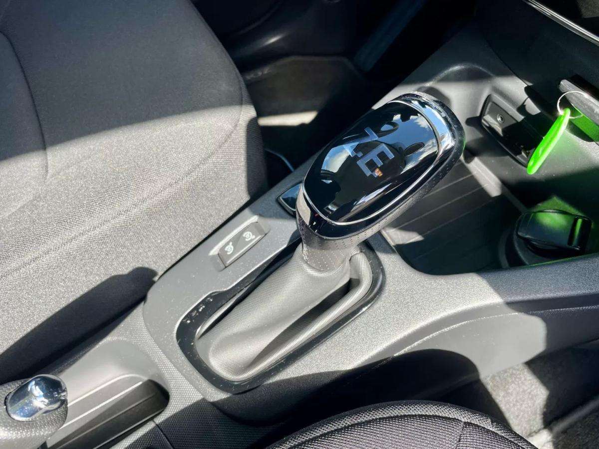 renault-zoe-2019-eletrico-200cc
