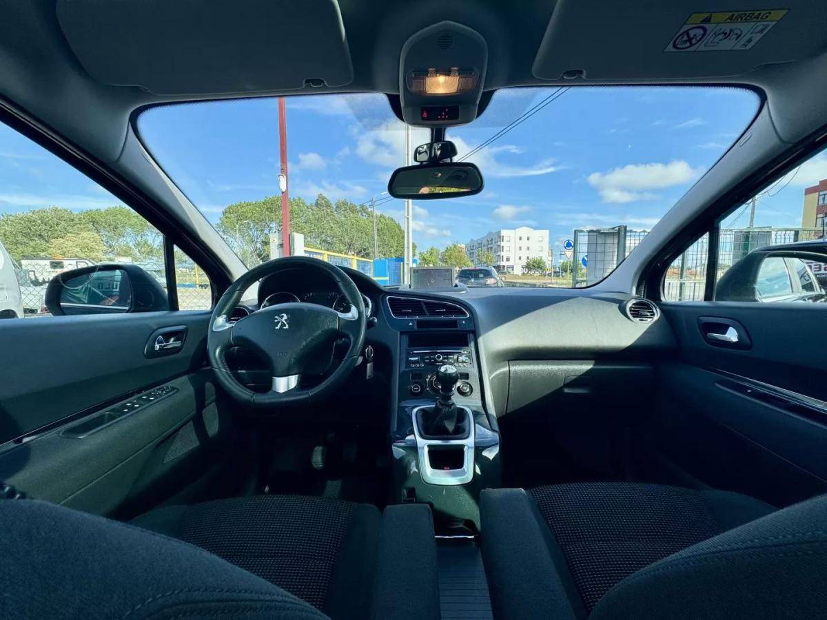 peugeot-5008-2016-diesel-1560cc