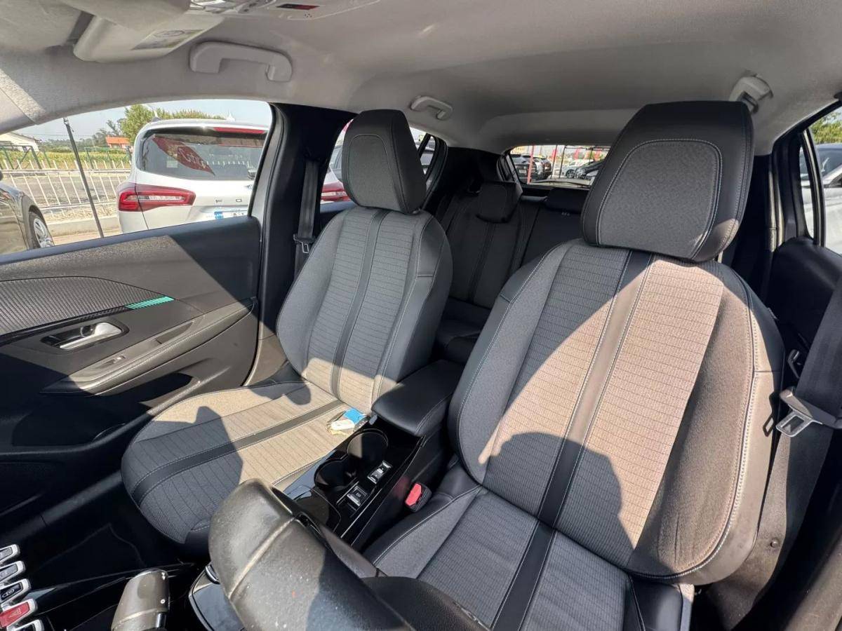 peugeot-e-208-2021-eletrico-200cc
