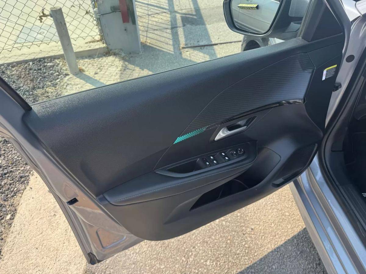 peugeot-e-208-2021-eletrico-200cc