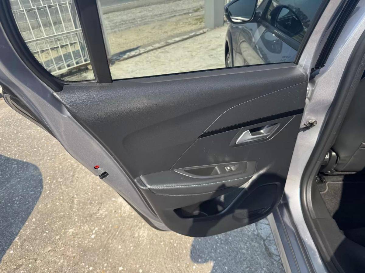 peugeot-e-208-2021-eletrico-200cc