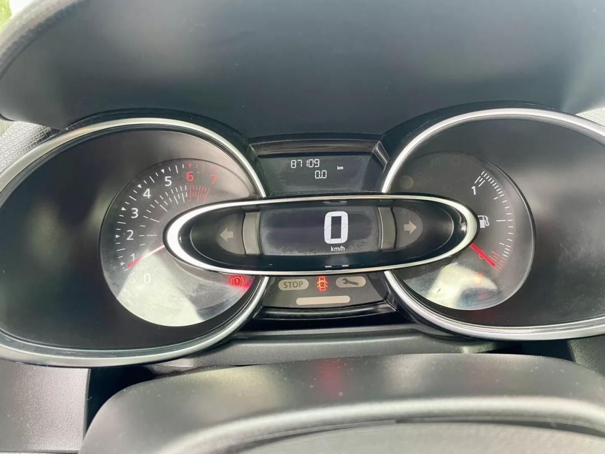 renault-clio-sport-tourer-2018-gasolina-1149cc