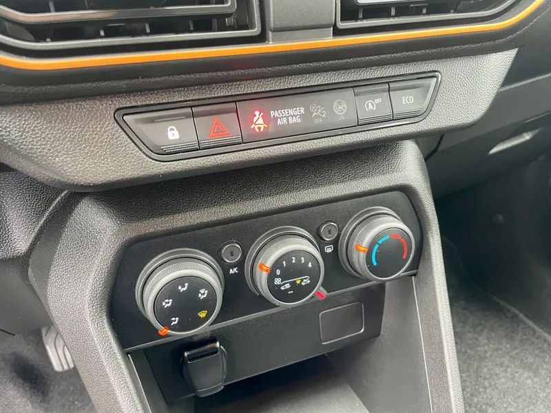 dacia-sandero-2022-gpl-999cc