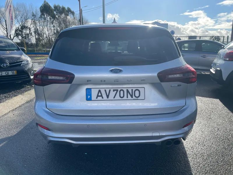 ford-focus-sw-2023-gasolina-998cc