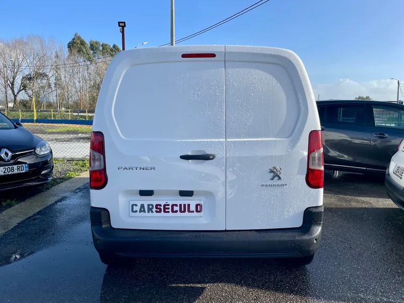 peugeot-partner-2020-diesel-1499cc
