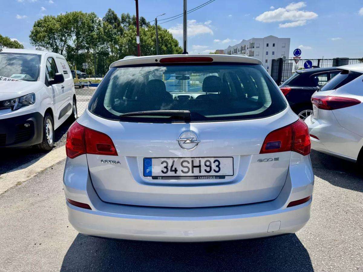 opel-astra-2012-diesel-1248cc
