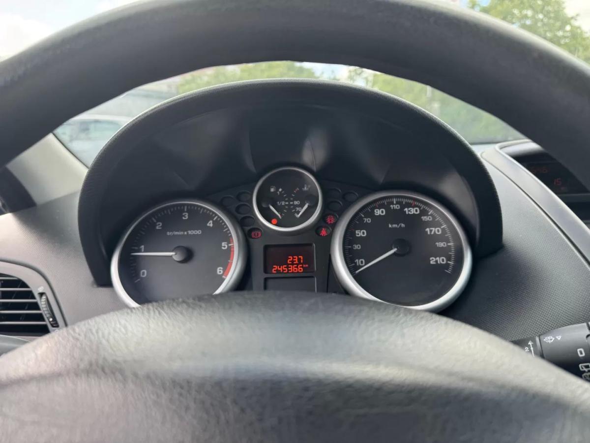 peugeot-207-2007-diesel-1398cc