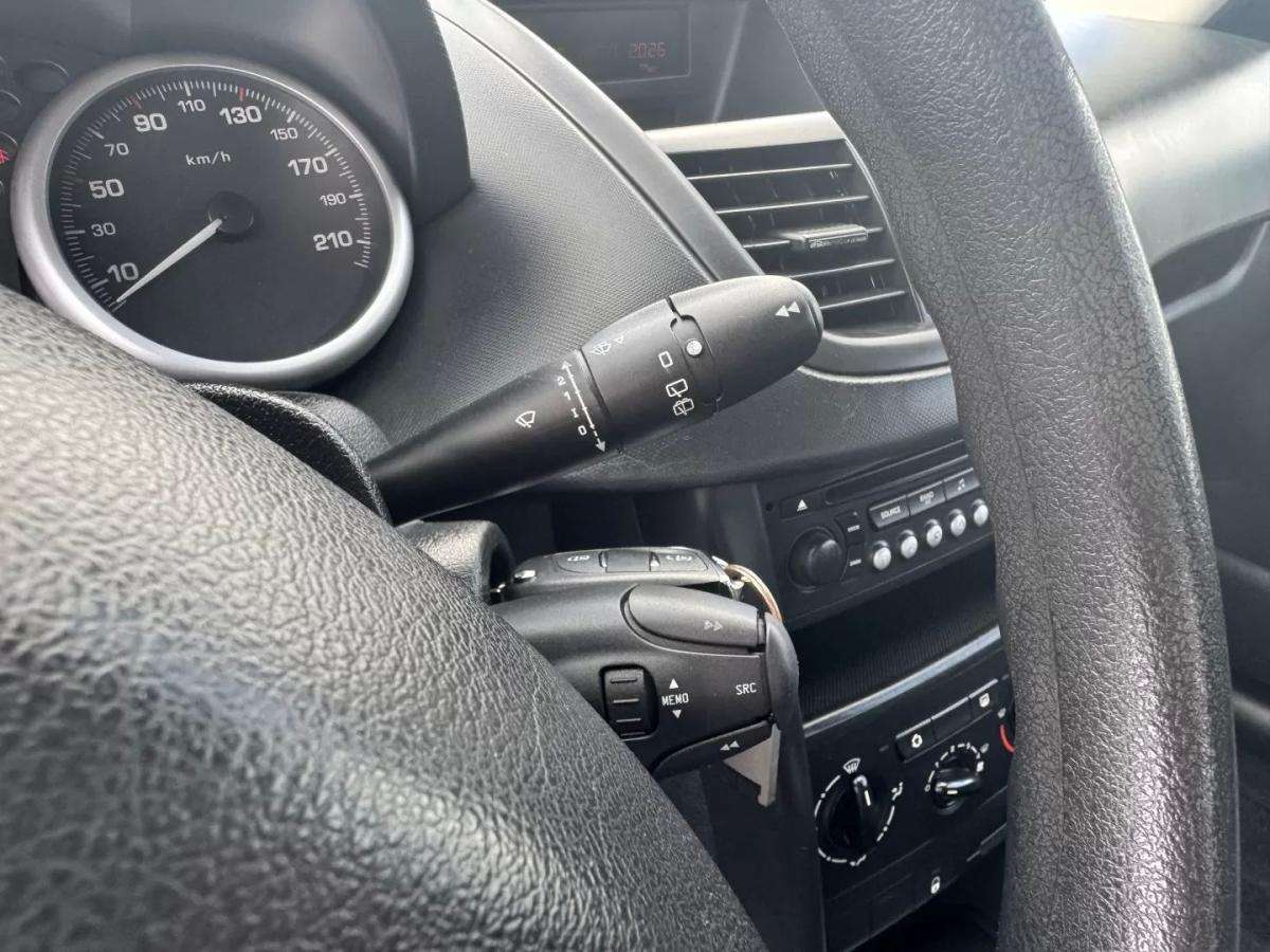 peugeot-207-2007-diesel-1398cc