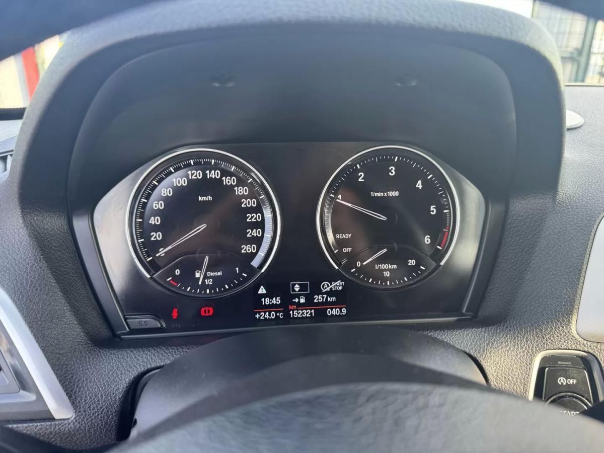bmw-serie-1-2018-diesel-1496cc