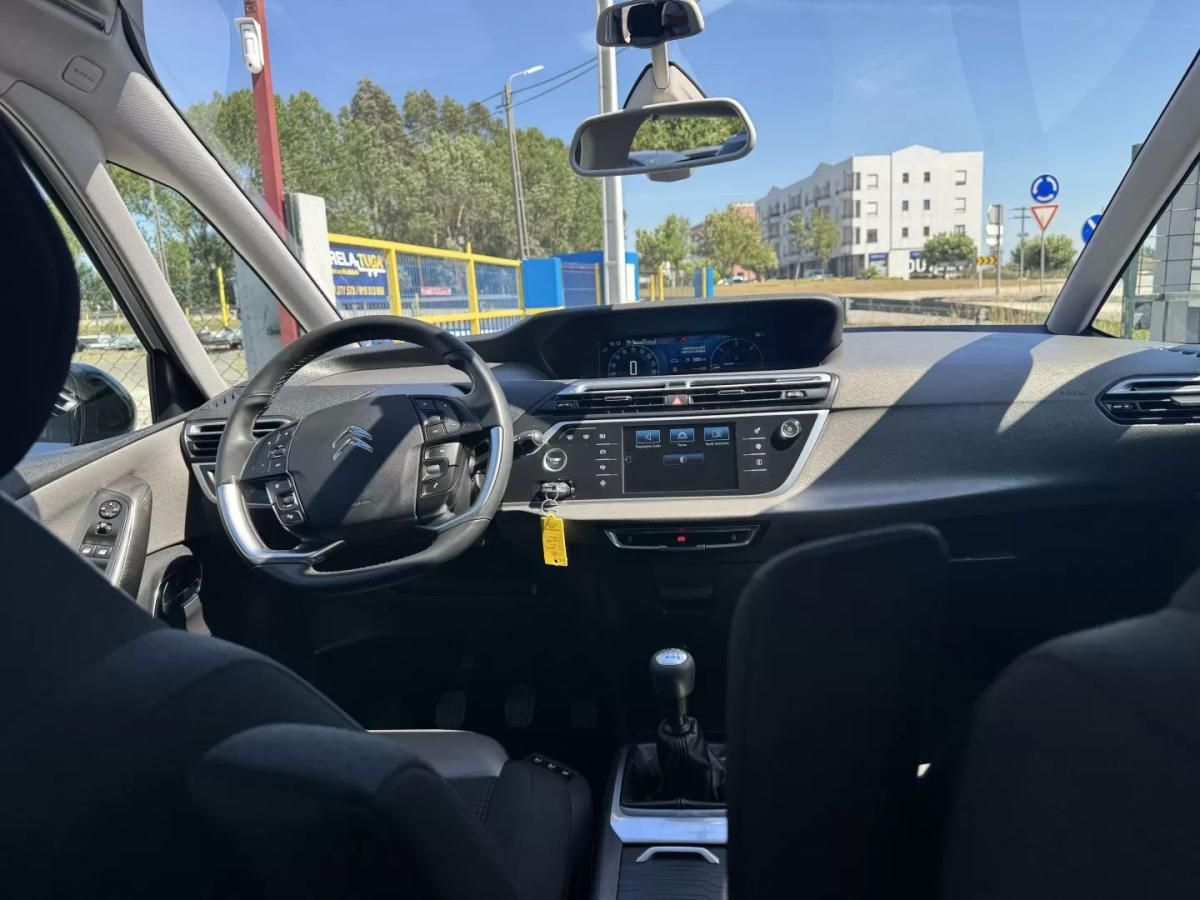 citroen-c4-picasso-2015-diesel-1560cc