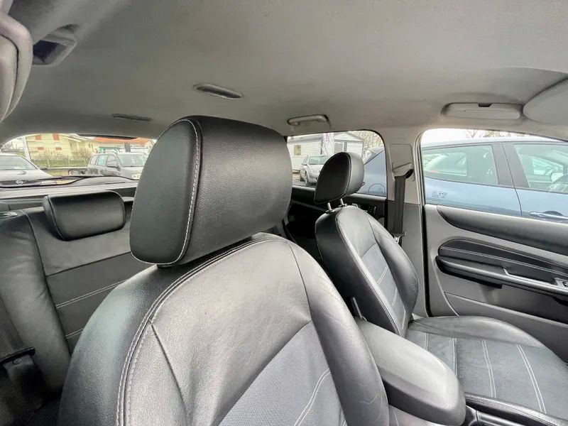 ford-focus-sw-2011-diesel-1560cc