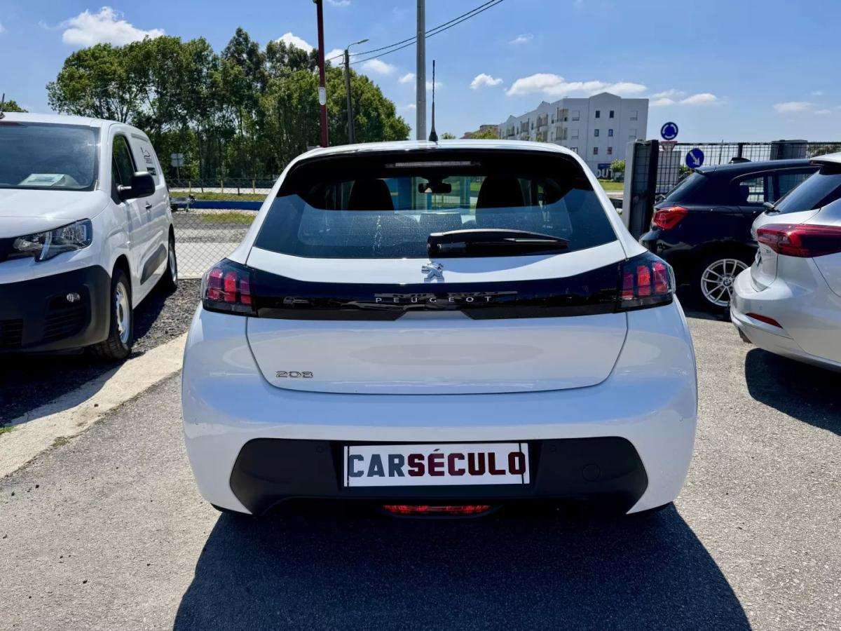 peugeot-208-2021-gasolina-1199cc