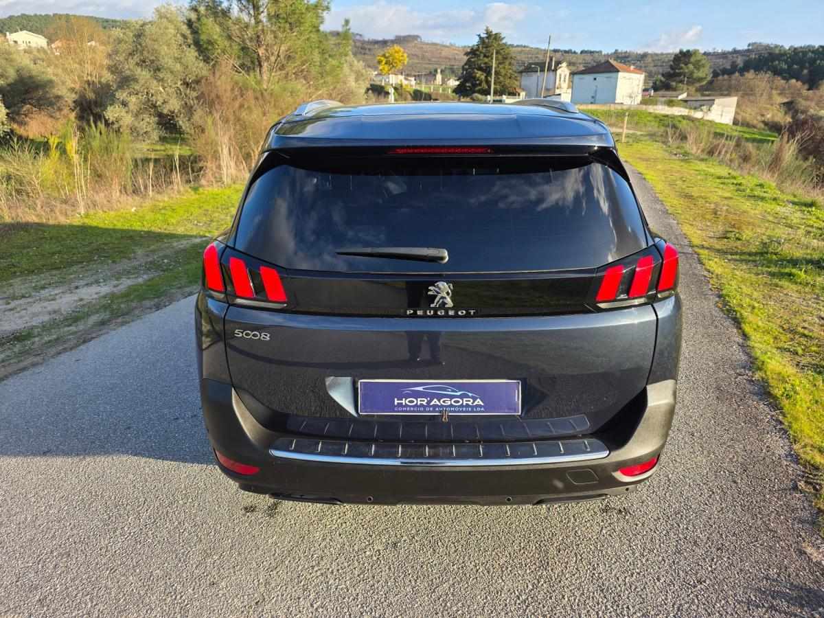 peugeot-5008-2018-diesel-1560cc