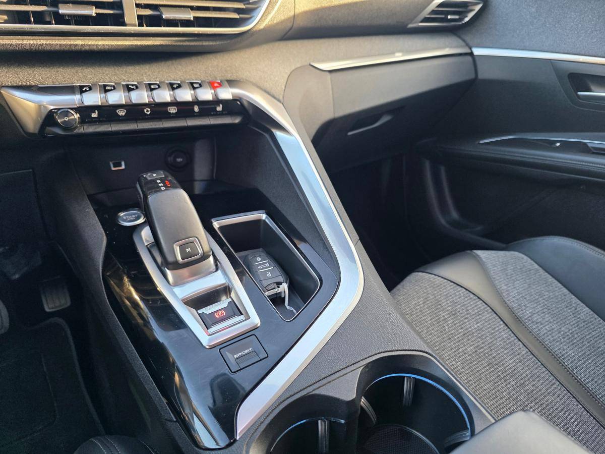 peugeot-5008-2018-diesel-1560cc