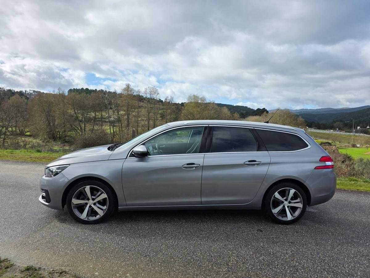 peugeot-308-sw-2017-diesel-1560cc