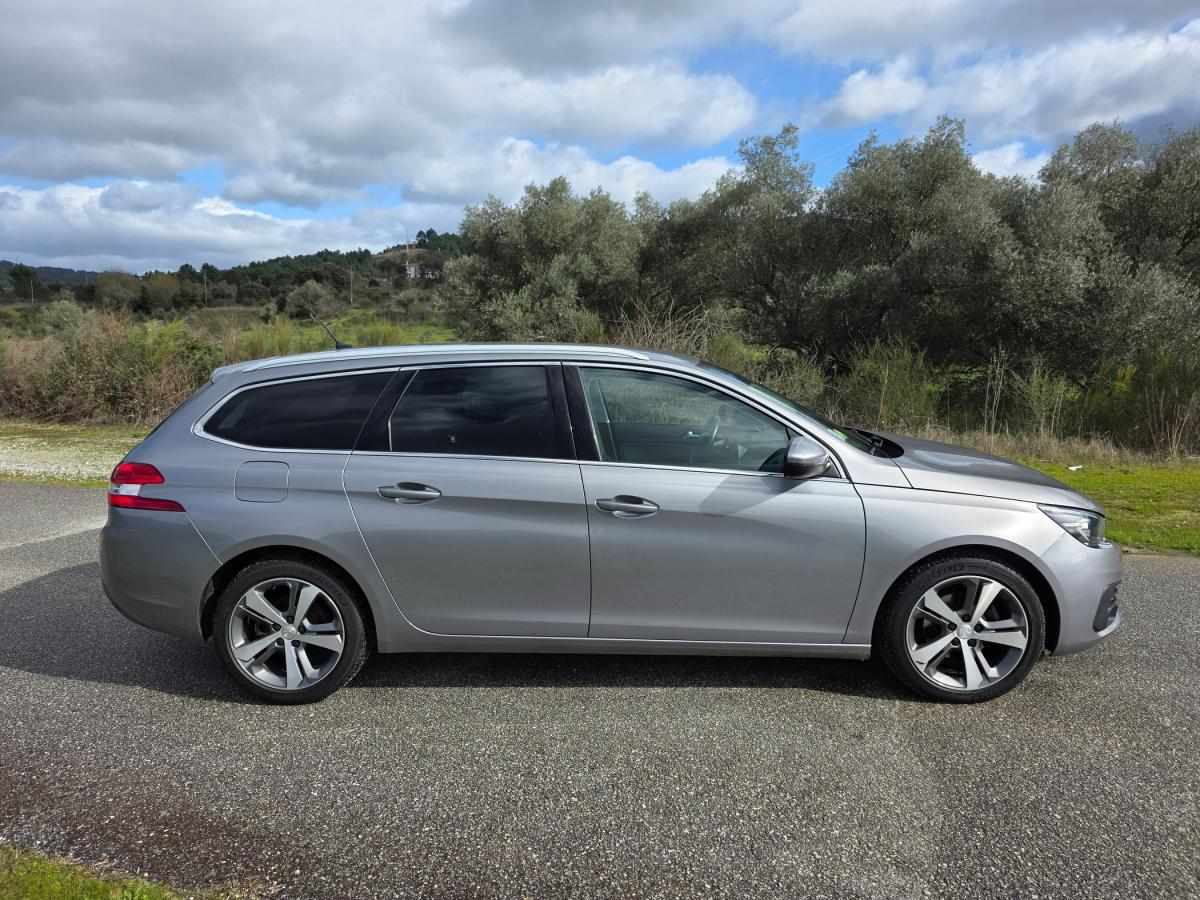 peugeot-308-sw-2017-diesel-1560cc