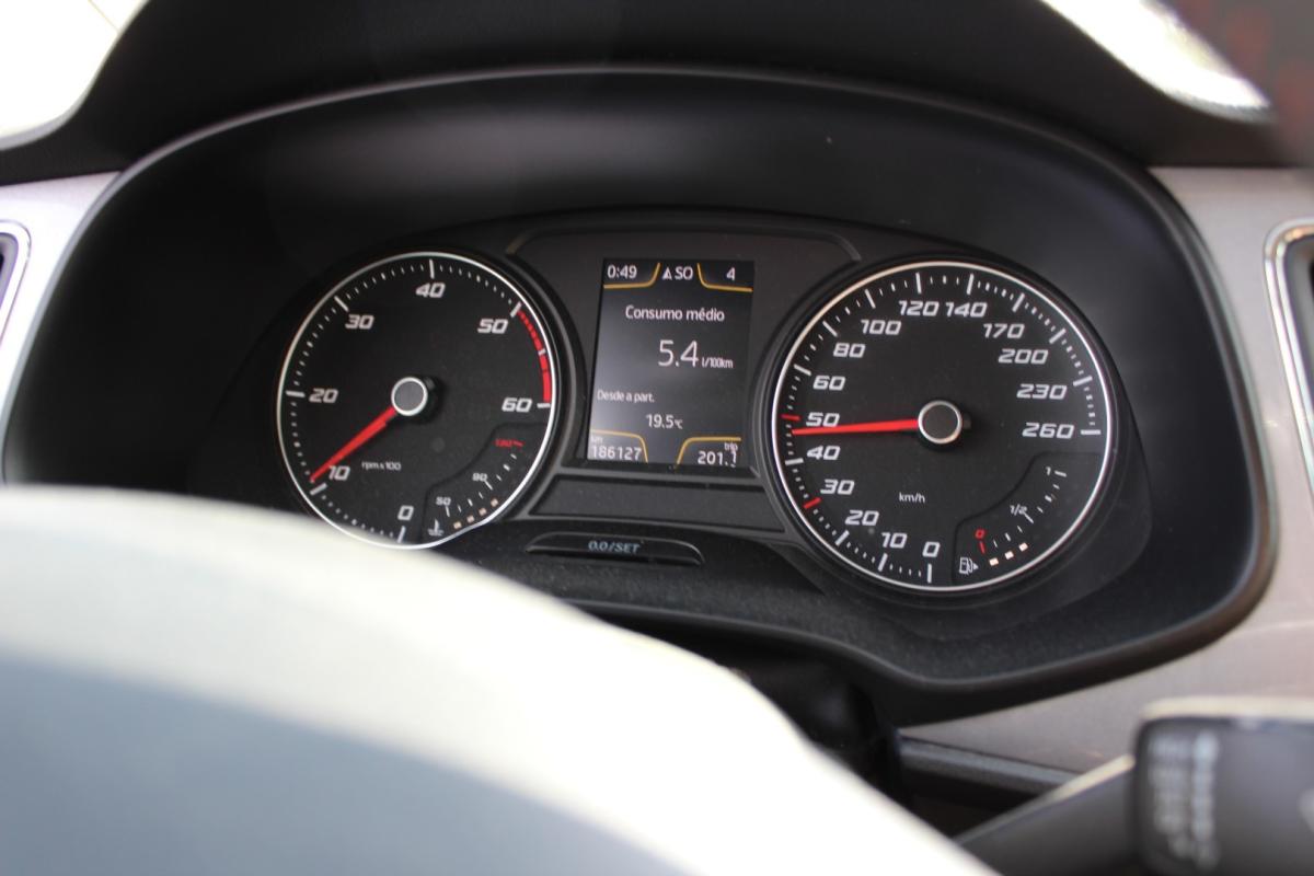 seat-leon-2013-diesel-1968cc