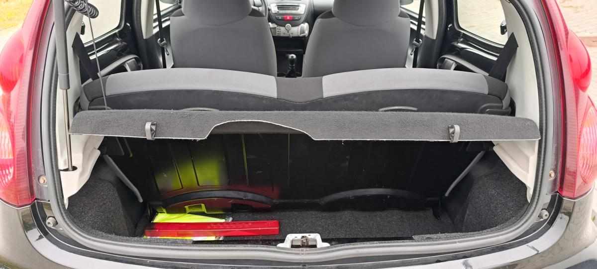 peugeot-107-1-0-2013-gasolina-998cc
