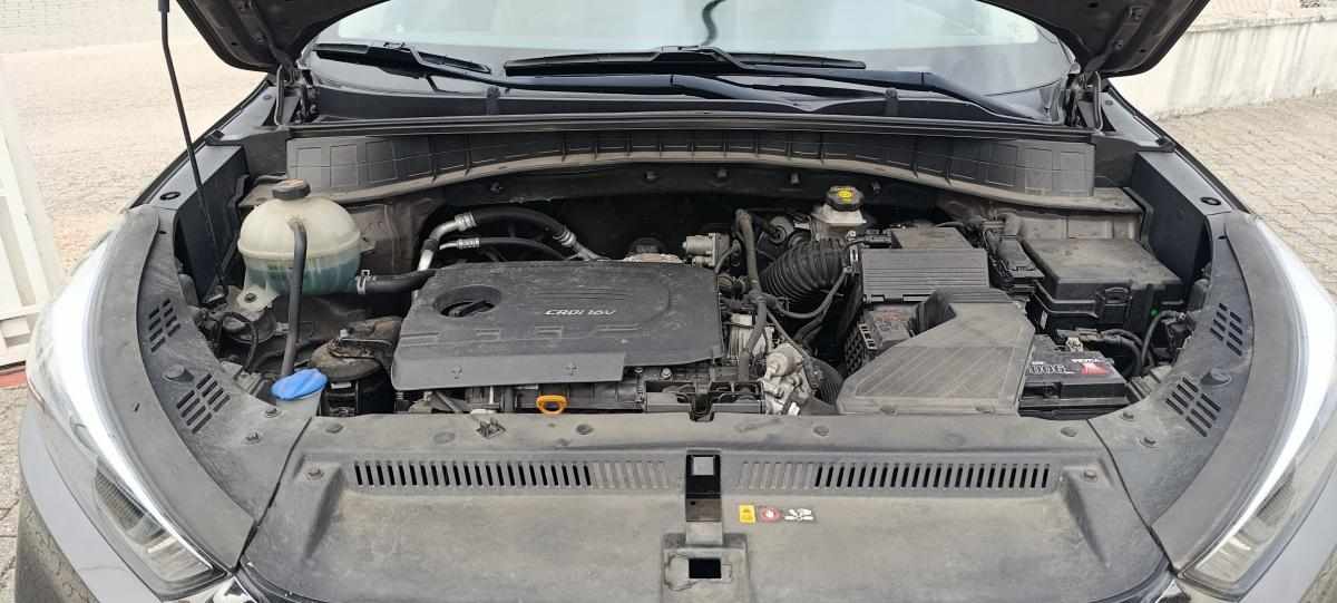 hyundai-tucson-1-7-crdi-2018-diesel-1685cc