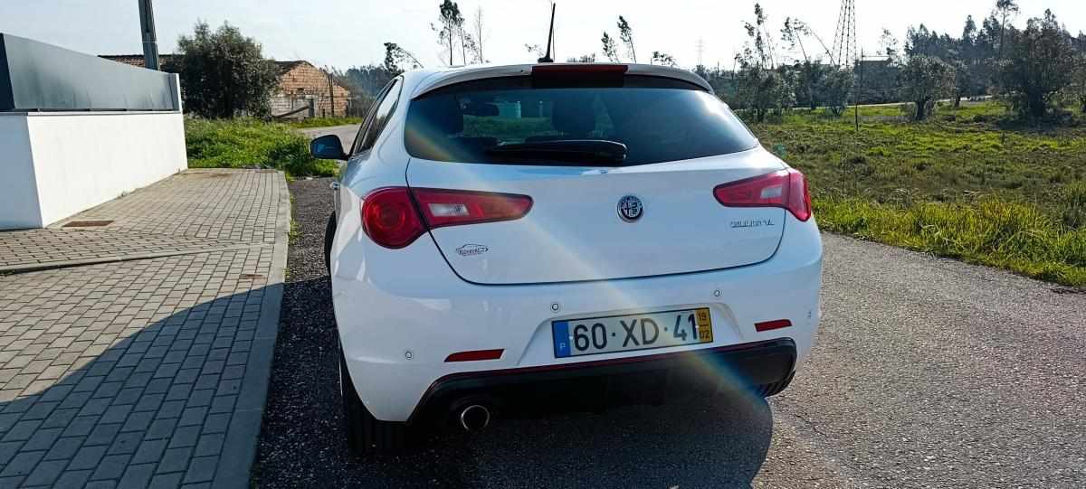alfa-romeo-giulietta-1-6-jtdm-16v-2019-diesel-1598cc