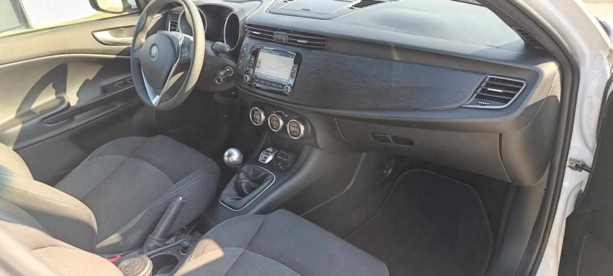 alfa-romeo-giulietta-1-6-jtdm-16v-2019-diesel-1598cc
