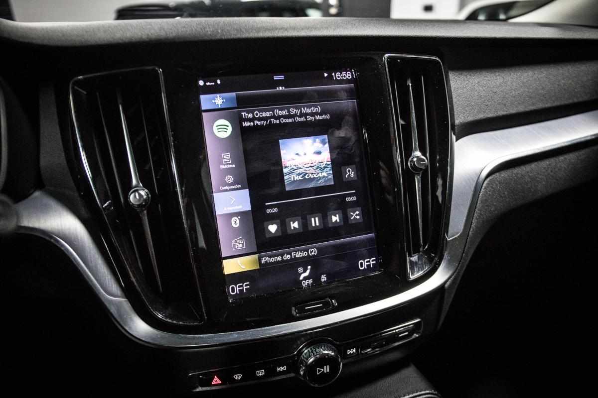 volvo-v60-t6-twin-engine-awd-2021-gasolina-1969cc