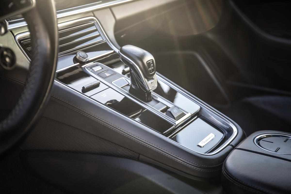 porsche-panamera-4-e-hybrid-2017-gasolina-2894cc