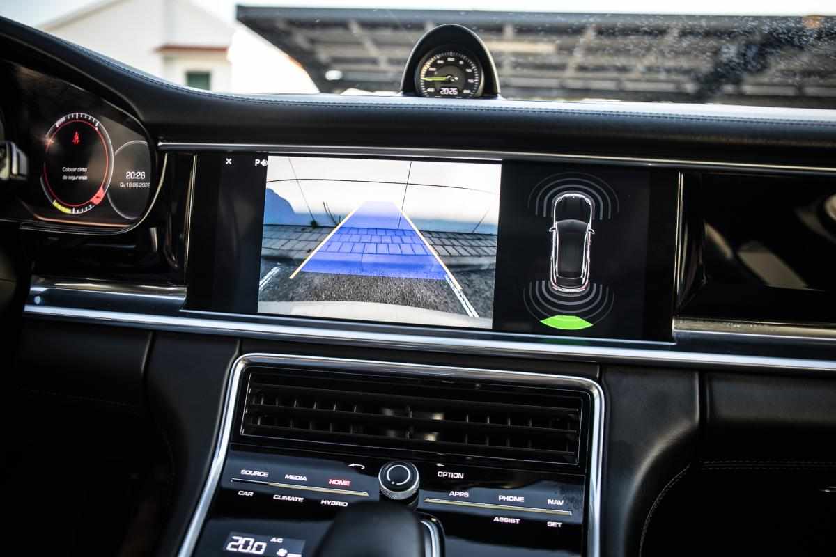 porsche-panamera-4-e-hybrid-2017-gasolina-2894cc