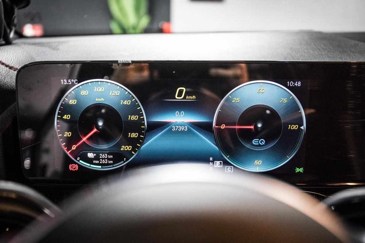 mercedes-benz-eqa-250-2022-eletrico
