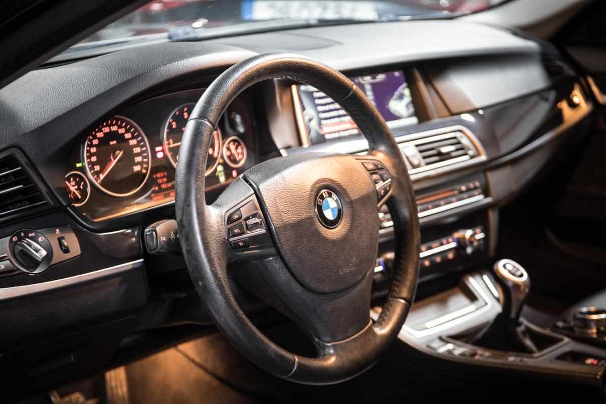 bmw-serie-5-520d-2013-diesel-1995cc