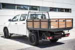 toyota-hilux-2-4-4wd-2022-diesel-2393cc