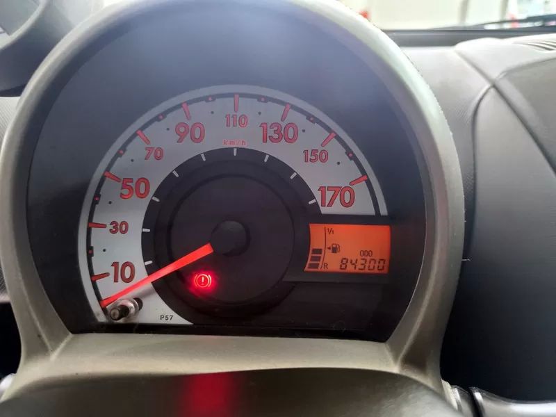 peugeot-107-2011-gasolina-998cc