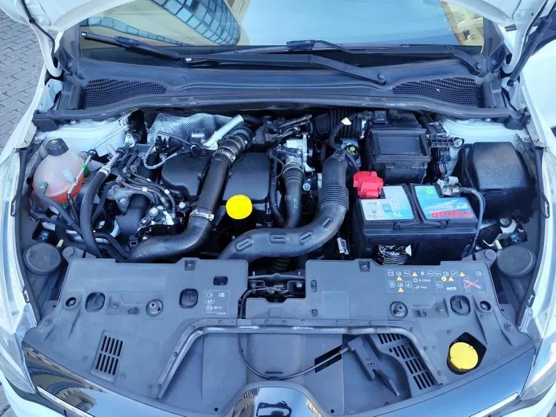renault-clio-sport-tourer-2018-diesel-1461cc