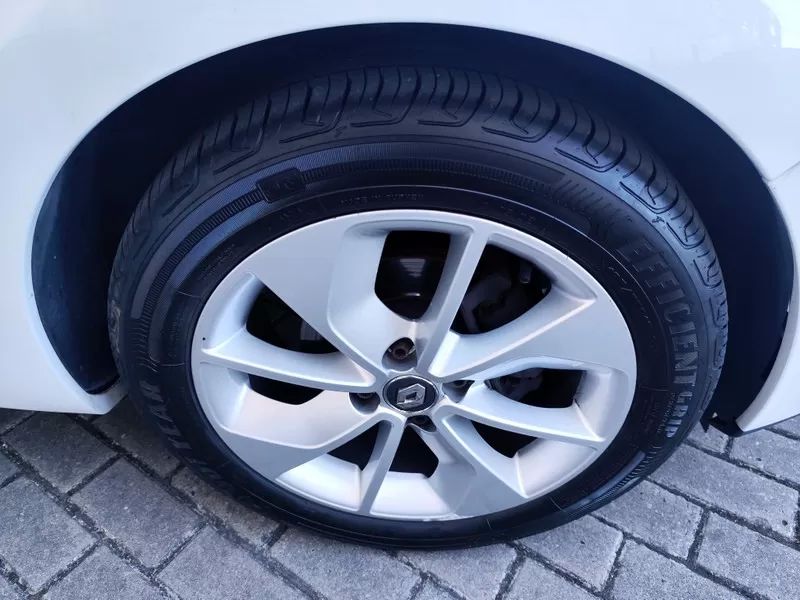 renault-clio-sport-tourer-2018-diesel-1461cc