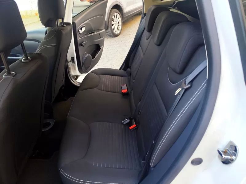 renault-clio-sport-tourer-2018-diesel-1461cc