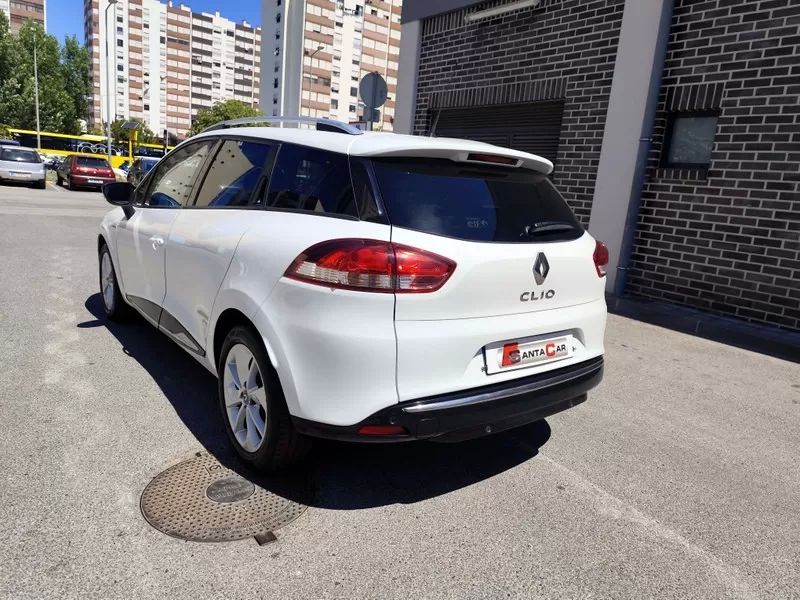 renault-clio-sport-tourer-2018-diesel-1461cc