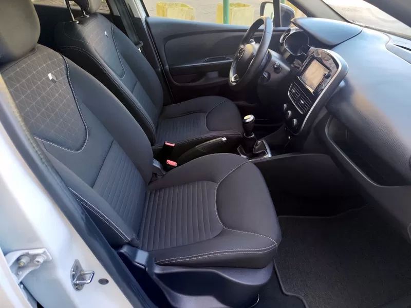 renault-clio-sport-tourer-2018-diesel-1461cc