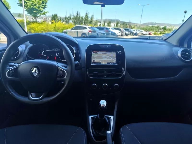 renault-clio-sport-tourer-2018-diesel-1461cc