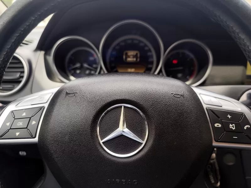 mercedes-benz-classe-c-2011-diesel-2143cc