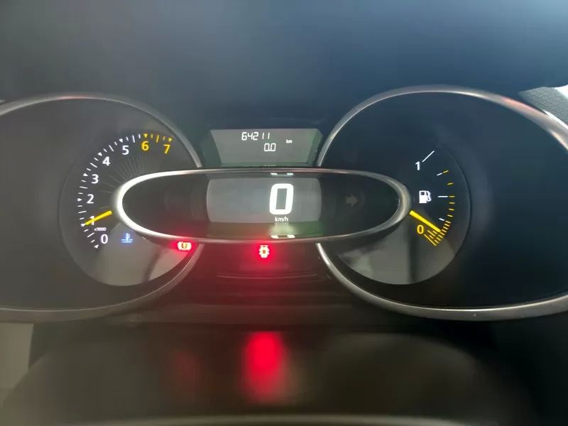 renault-clio-sport-tourer-2015-gasolina-898cc
